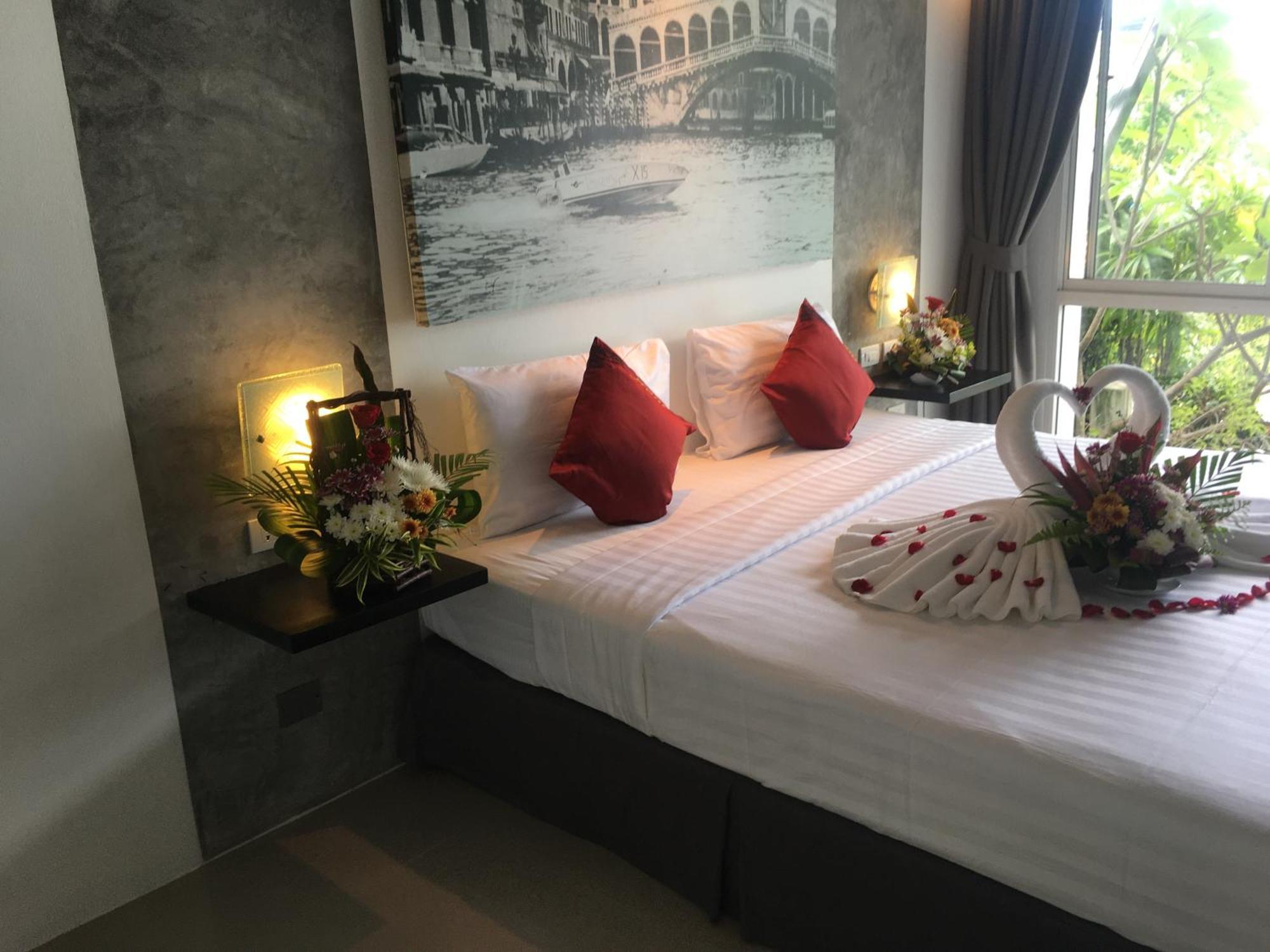 Patong The Front Hotel And Apartments חדר תמונה