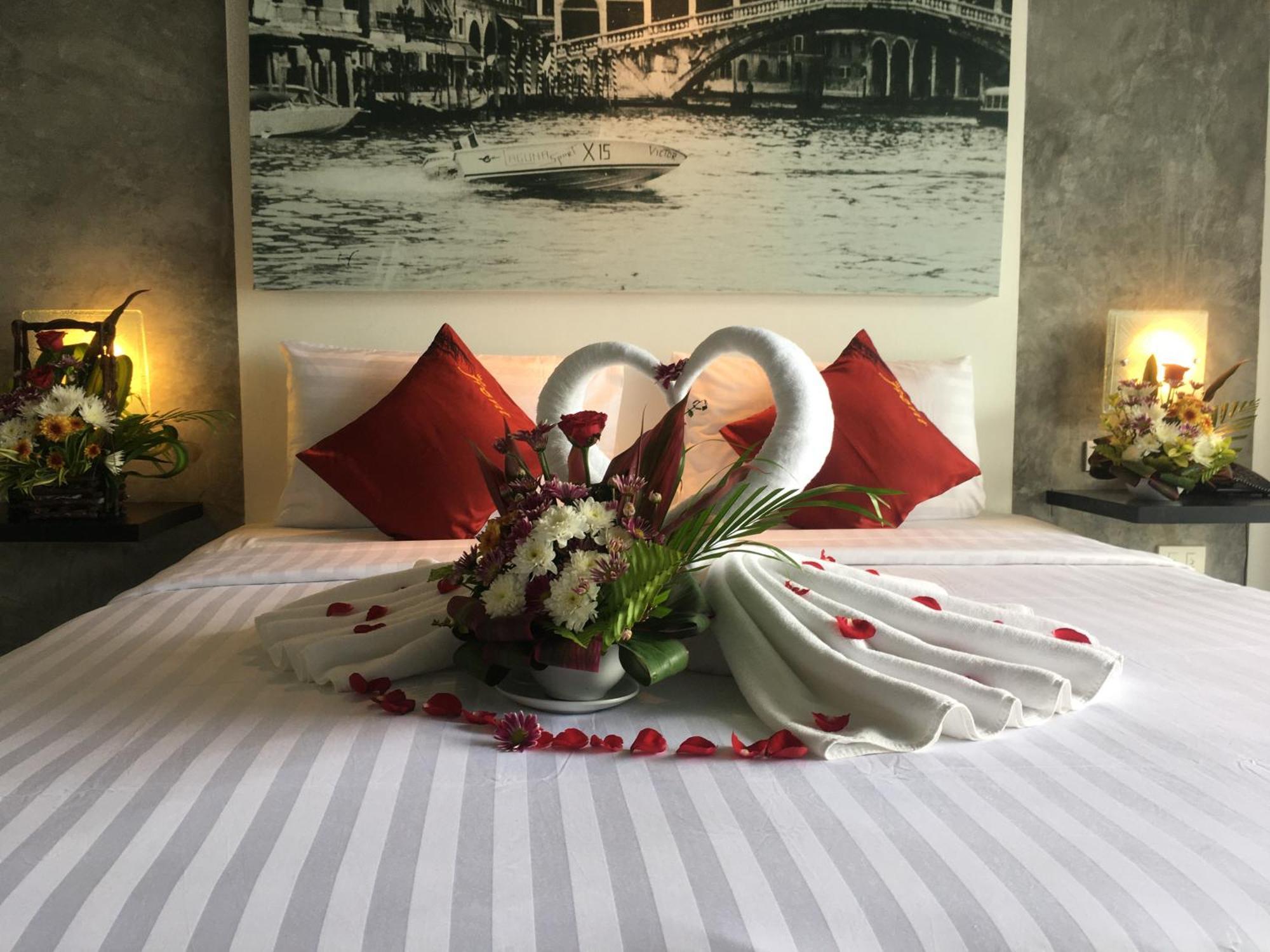Patong The Front Hotel And Apartments חדר תמונה