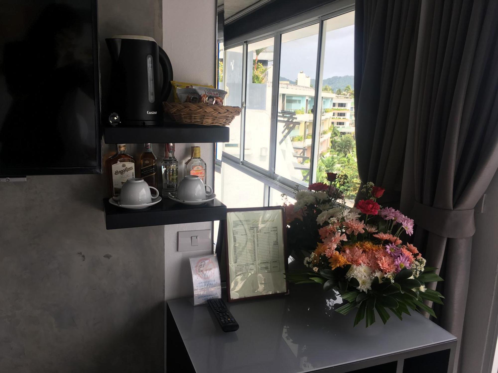 Patong The Front Hotel And Apartments חדר תמונה