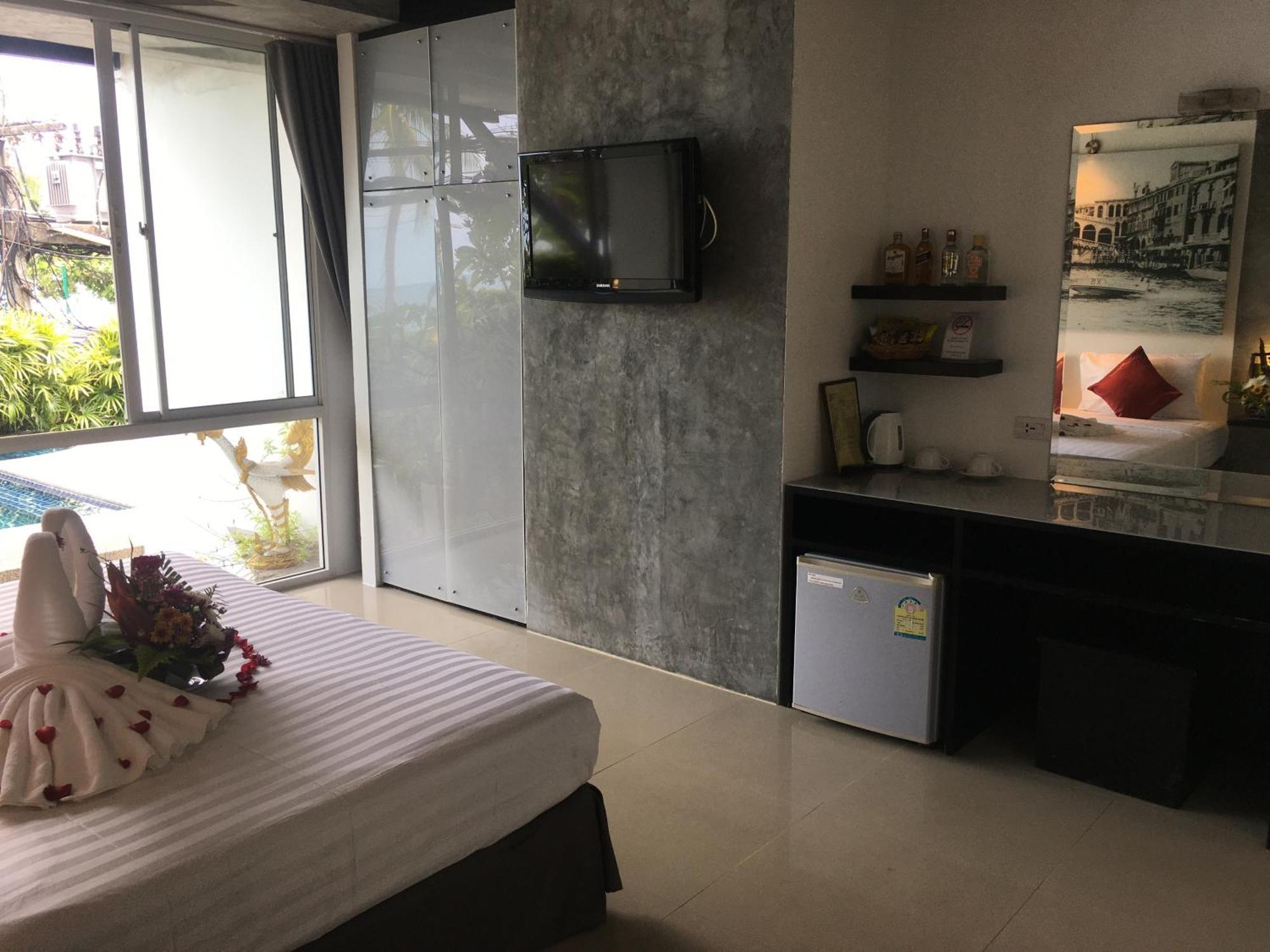 Patong The Front Hotel And Apartments חדר תמונה